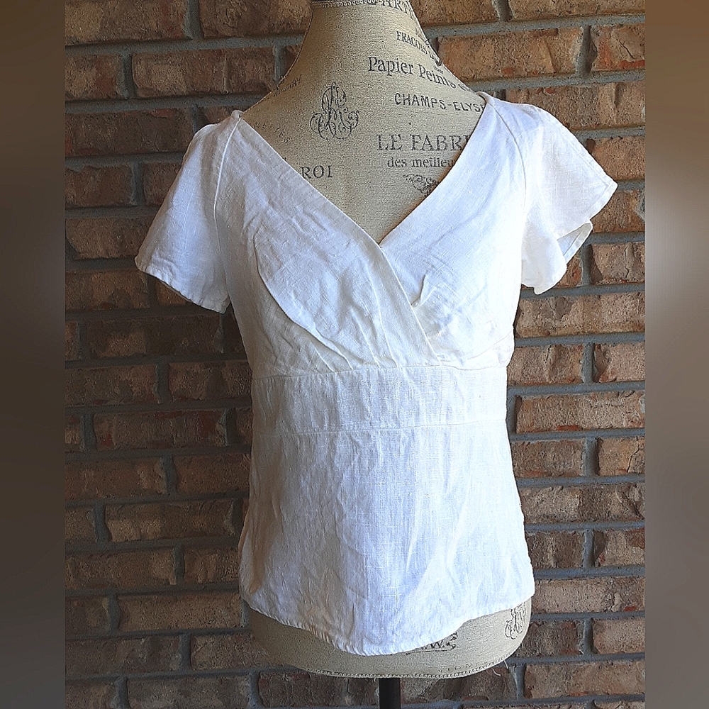 White House Black Market White Linen Blend Short Sleeve Wrap Top